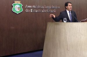 Evandro-Leitão,-líder-do-Governo-na-Assembleia-Legislativa-do-Ceará