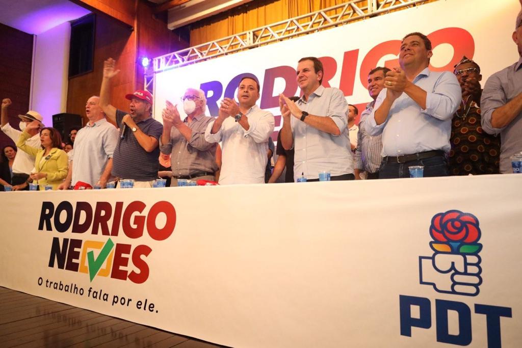 Rodrigo Neves terá Felipe Santa Cruz como vice na disputa do governo do Rio de Janeiro 