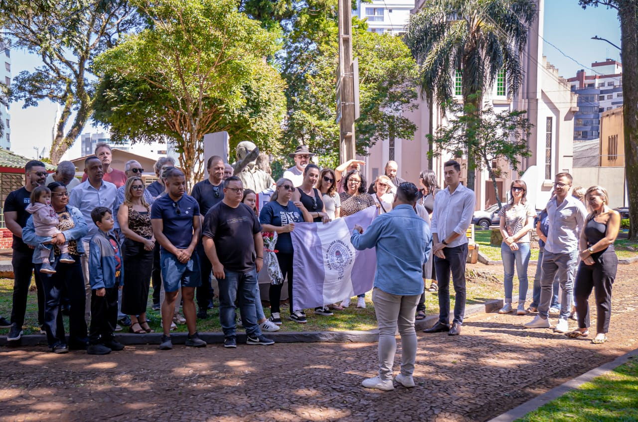 Nascimento de Brizola é lembrado por trabalhistas com ato em Carazinho (RS)